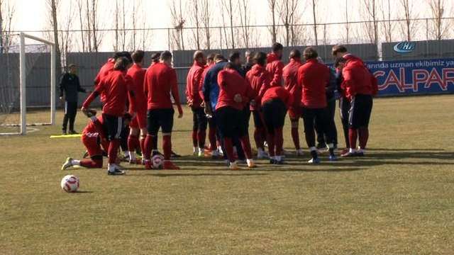 Hüseyin Kalpar: 'Denizlispor maçı kazanılması gereken bir mücadele'