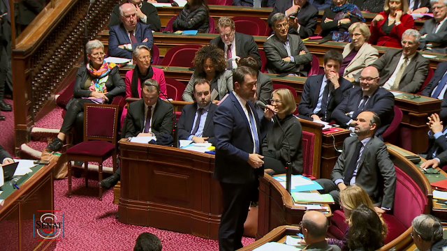 QAG - Roger Karoutchi : Qu'en est-il de la lutte contre l’immigration irrégulière et les déboutés du droit d’asile ?
