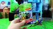 Batman and Superman battle over the Justice League Action Mighty Minis JLA Series 2 Codes & Opening