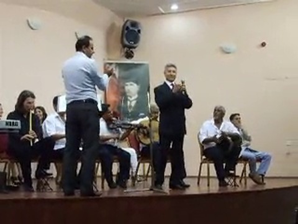 Gönül penceresinden ansızın bakıp geçtin