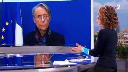 Neige : "Les services de l'État ont été très mobilisés", assure Élisabeth Borne