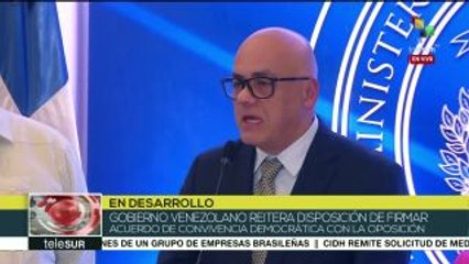 Gob. venezolano firmó acuerdo de paz, queda a espera de la oposición