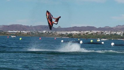 Double backflip en Jetski