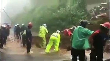 Detik detik terjadinya korban longsor di bogor
