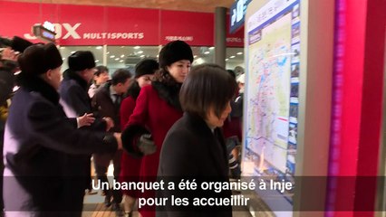 JO-2018: un dîner organisé pour les pom-pom girls nord-coréennes