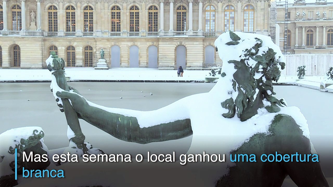Um palácio branco