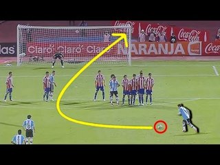 Lionel Messi Vs Cristiano Ronaldo • Top 10 Free Kicks Goals