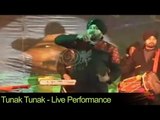 Tunak Tunak | Live | Hindu College Fest Mecca | Daler Mehndi