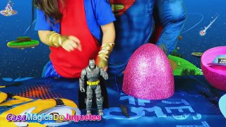 Huevo Mas Grande del Mundo de Batman vs Superman y La MUJER Maravilla | Worlds Biggest Surprise Egg