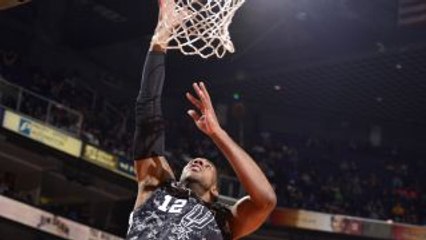 NBA - Les Spurs démolissent les Suns