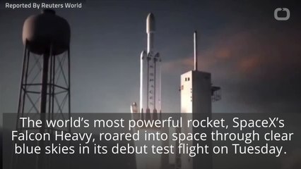 Huge SpaceX Rocket Blasts Off In Debut Test Flight