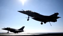 ABD Öncülüğündeki Koalisyon Suriye'de Rejim Güçlerine Hava Saldırısı Düzenledi