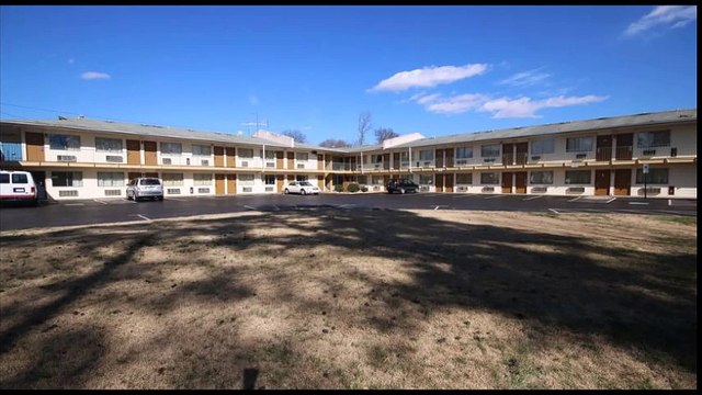 Royal Inn Charlotte Airport Hotel