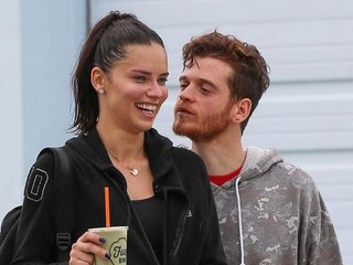 Metin Hara, "Kadınlar Nasıl Tavlanır Diye Kitap Yaz" Diyen Takipçisine Ayar Verdi