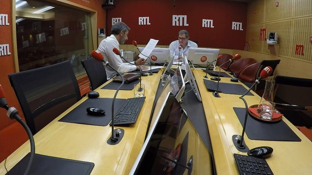 Michel Cymes : La salle d'attente du médecin, c'est le paradis des microbes