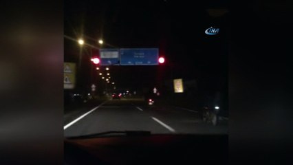 Trafikte tehlikeli akrobasi kamerada