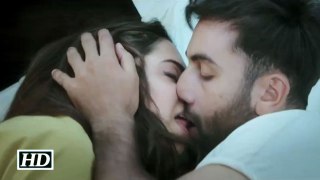 Kissing Scene Deepika Padukone and Ranbir Kapoor Tamasha Movie