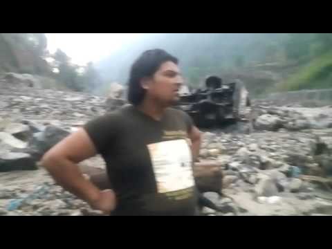 कर्णप्रयाग में बादल फटा, बदरीनाथ हाईवे चार जगह बंद