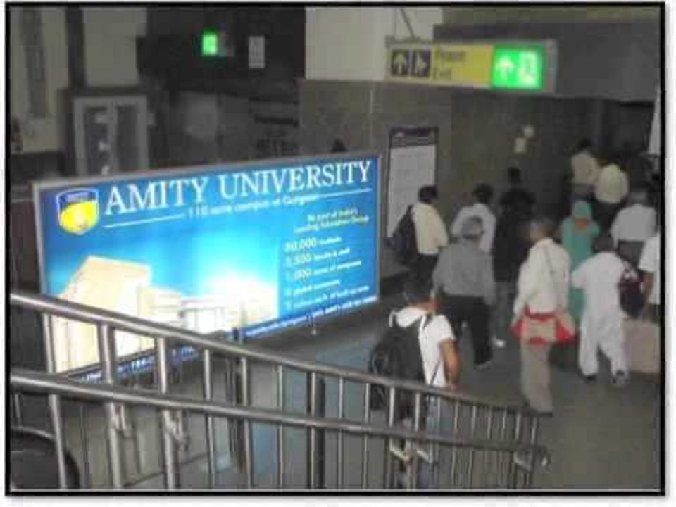 Metro advertising