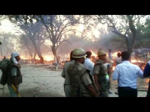 मथुरा में जमीन पर कब्जे को लेकर हमले में एसपी सिटी व एसओ शहीद