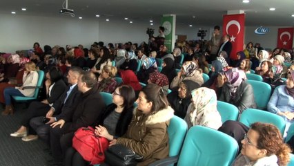 Boks eldiveniyle ev hanımlarına girişimcilik konferansı