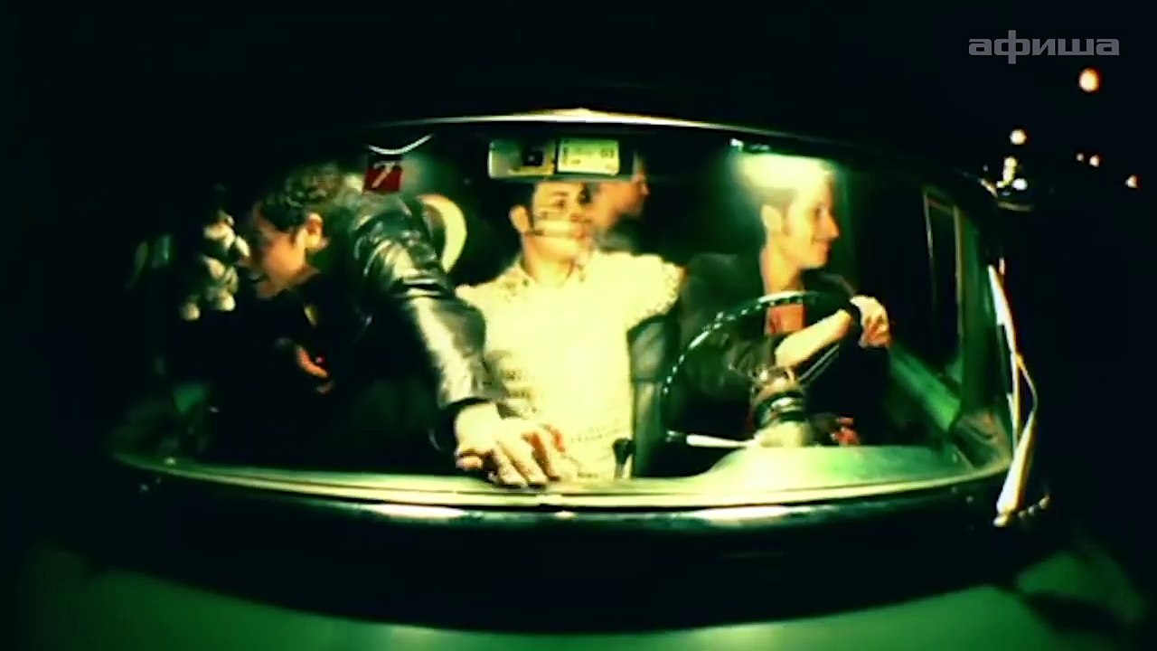 Узнать за 10 секунд | BLOSSOMS угадывают треки Arctic Monkeys, Led Zeppelin и еще 33 хита