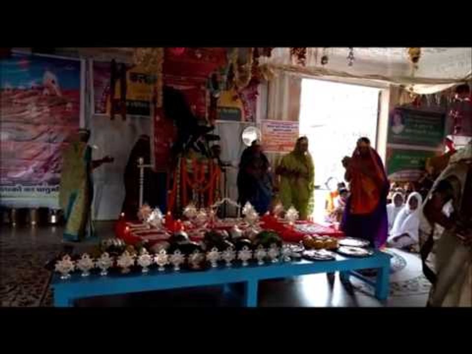Jain devotees praying at parasnath temple