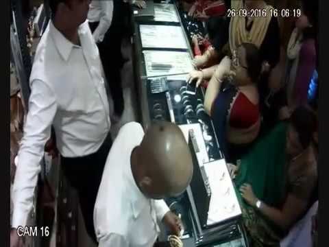 you will be shocked to see the video footage how jewellery of 12 lakhs theft