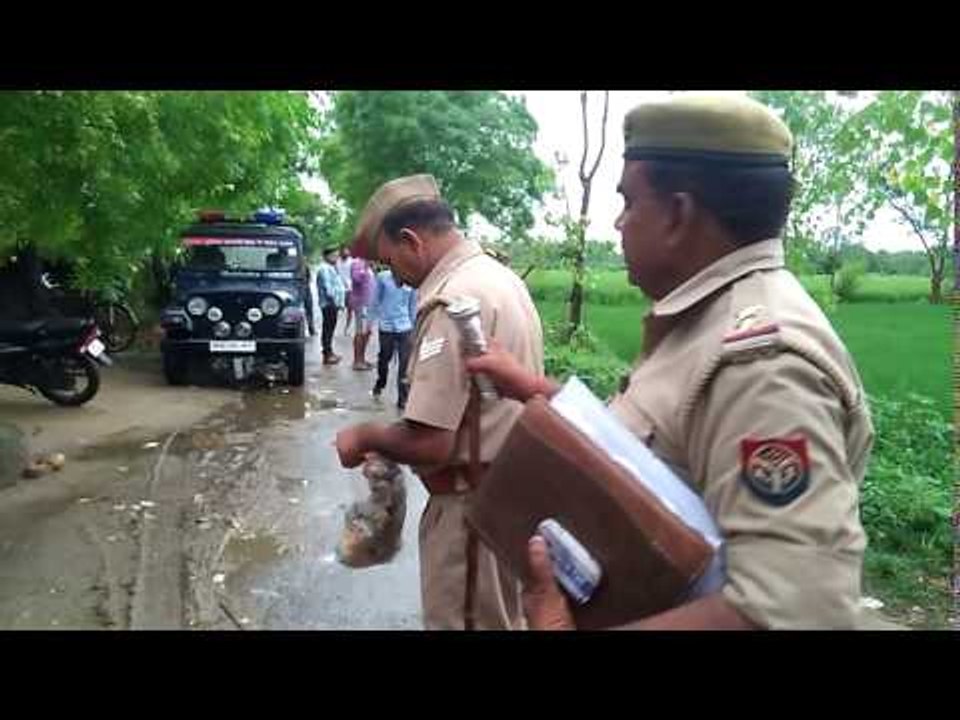 4 killed in up