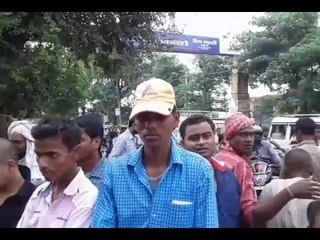 snake came on highway at  Maharajganj of UP