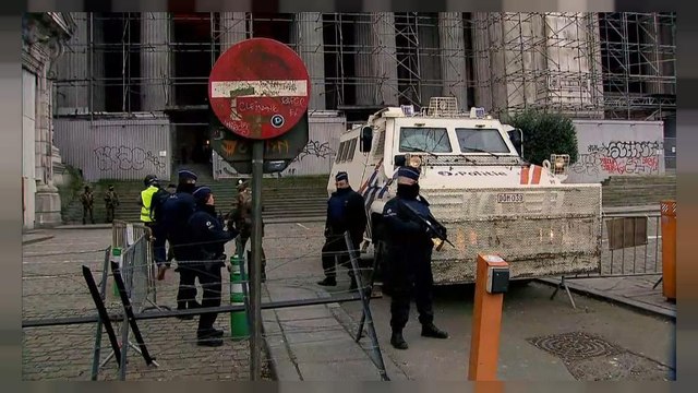 Salah Abdeslam trial: hearing resumes in Brussels without him