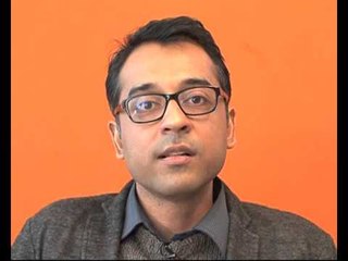 Print Edition: Girl in Hyacinth Blue