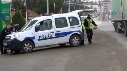 - Uşak’ta tırın çarptığı yaşlı adam ağır yaralandı