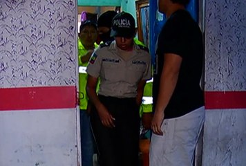 Se realiza un allanamiento en una vivienda dejando una persona detenida presuntamente por microtráfico