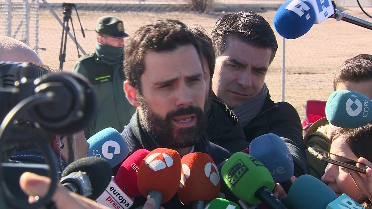 Torrent visita a los líderes soberanistas encarcelados