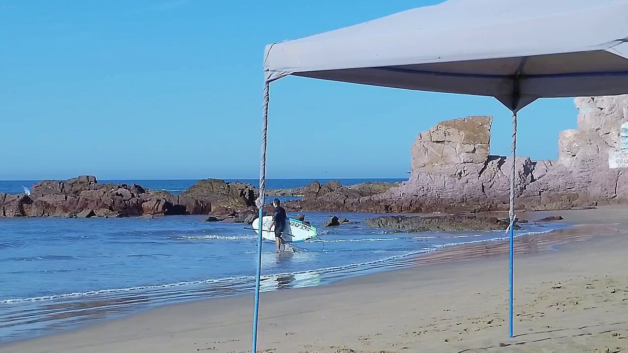 Sup surfing small waves || Sup surfing big waves