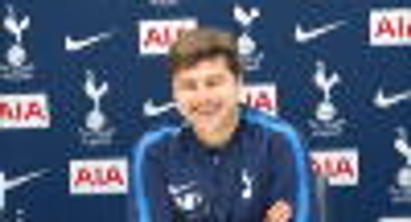Pochettino's bizarre gift for Spurs chairman Levy