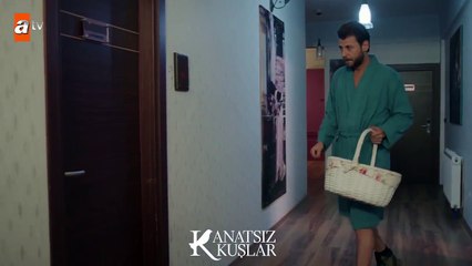 Otelde bornozla kalan Zeynep ve Onur! - Kanatsız Kuşlar 33.Bölüm