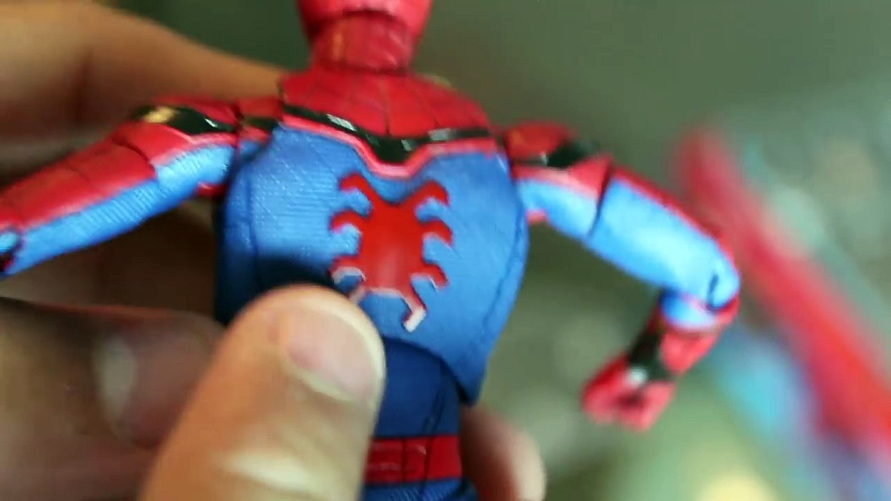 REVIEW COMPLETO DE JUGUETE SPIDERMAN HOMECOMING MAFEX/ FULL REVIEW OF SPIDERMAN HOMECOMING MAFEX TO - Dailymotion Video