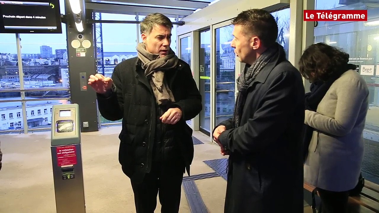 PS. Olivier Faure : "Le Drian devra choisir"