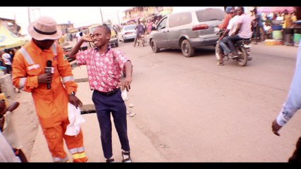 Street Contractor on Shaku-Shaku