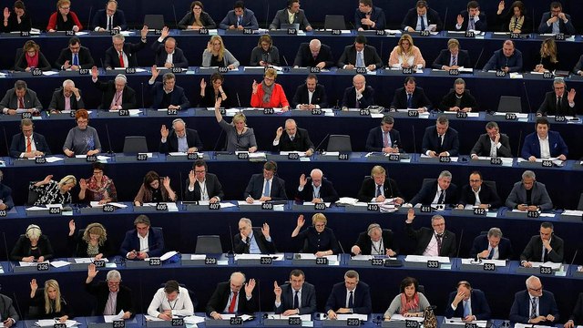 Le Parlement européen envisage la fin du changement d'heure