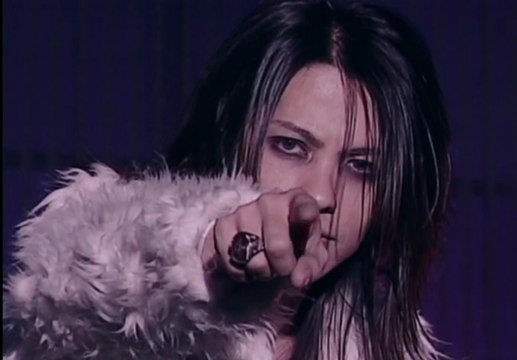 STAY AWAY (LIVE 2000/12/06) / L'Arc～en～Ciel ラルク Laruku