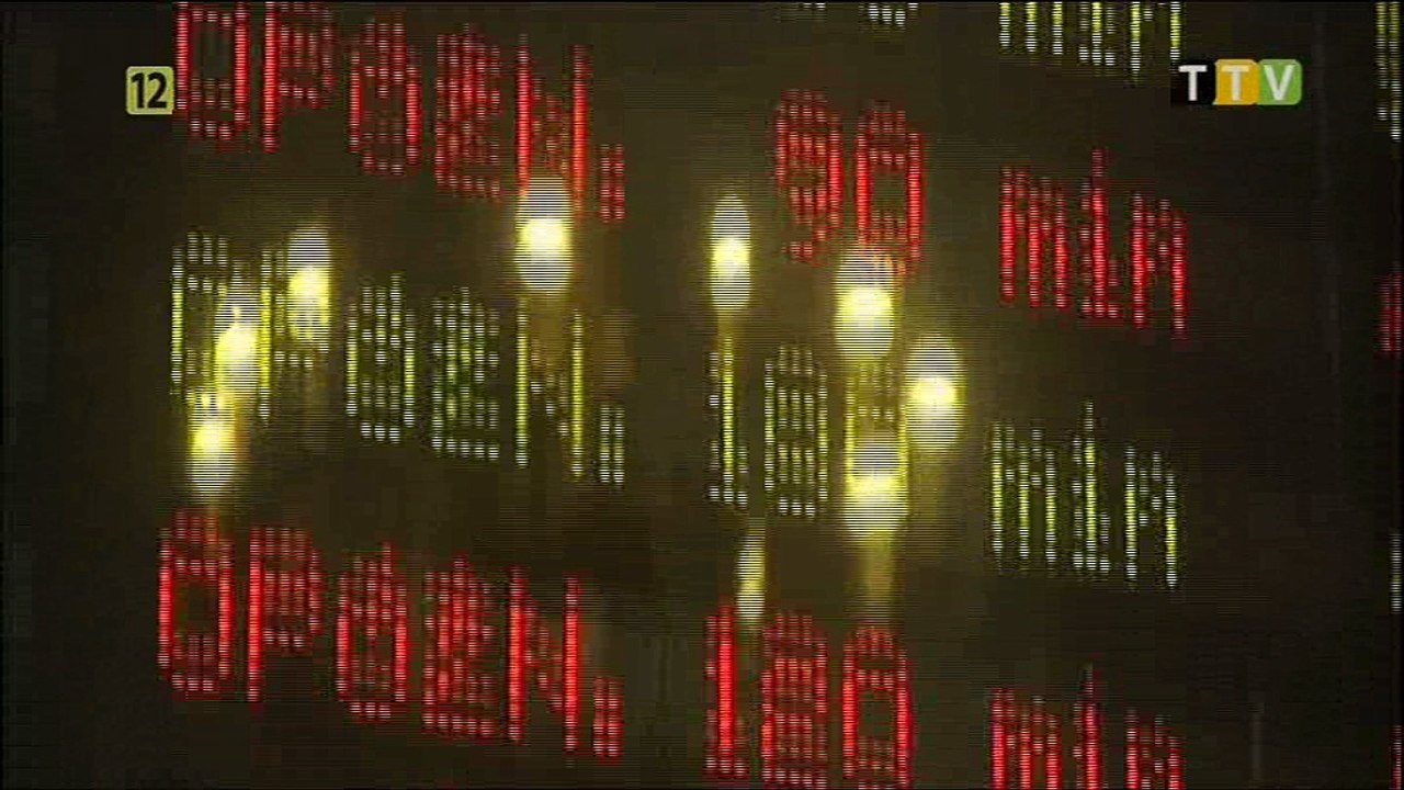 TTV - czołówka programu Polska - dziwny kraj? (lato 2012 r.)