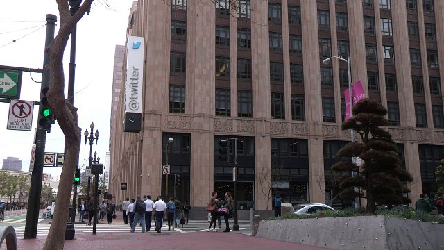 Twitter reporta las primeras ganancias de su historia
