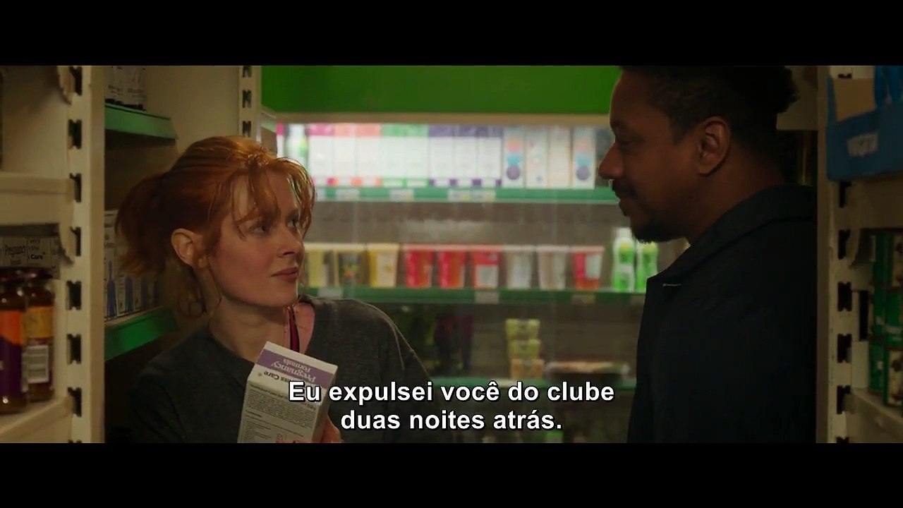 Daphne (2017) - Trailer Legendado