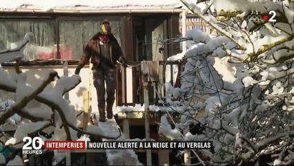 Intempéries : 27 départements en alerte neige et verglas
