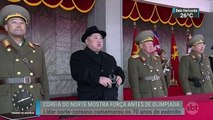 Coréia do Norte realiza demonstração de força com desfile militar