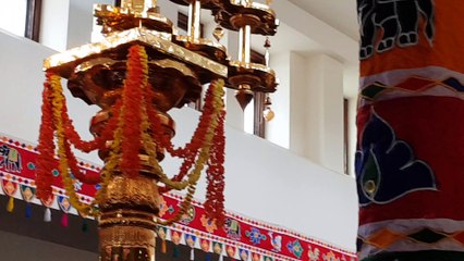 Télécharger la video: London Sri Murugan Temple 2017