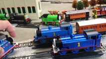 70th Anniversary Thomas the Tank Engine Limited Edition Hornby OO Gauge Locomotive Train